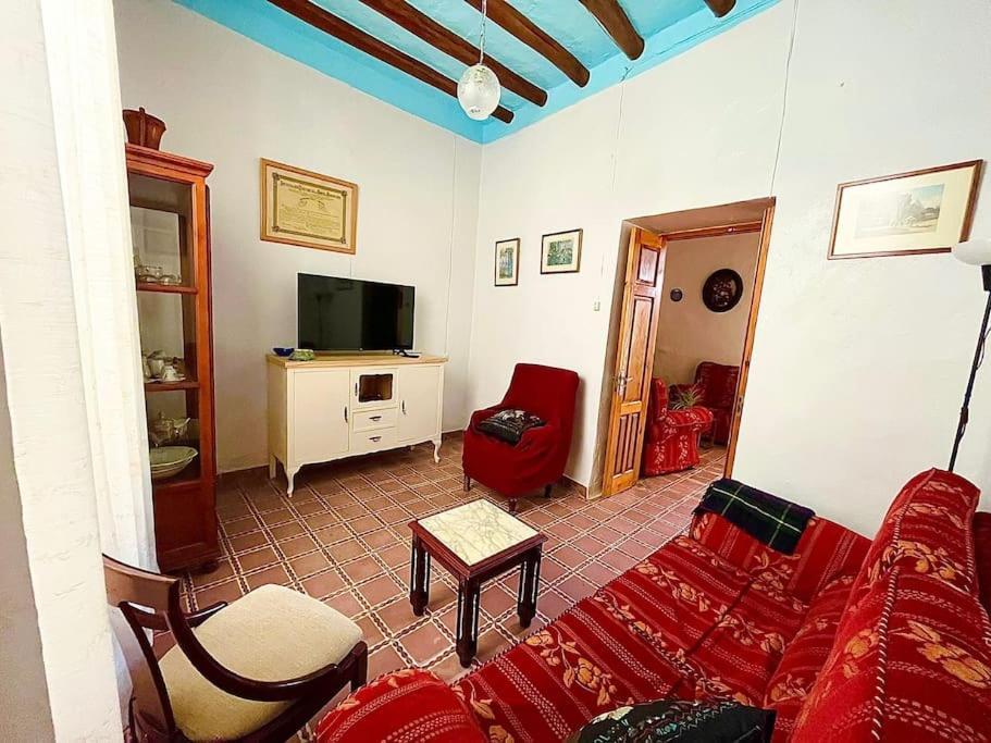 Вилла Casa Bejar, Tranquila Casa Con Chimenea, Patios, Junto A La Piscina Каньете-ла-Реаль Экстерьер фото